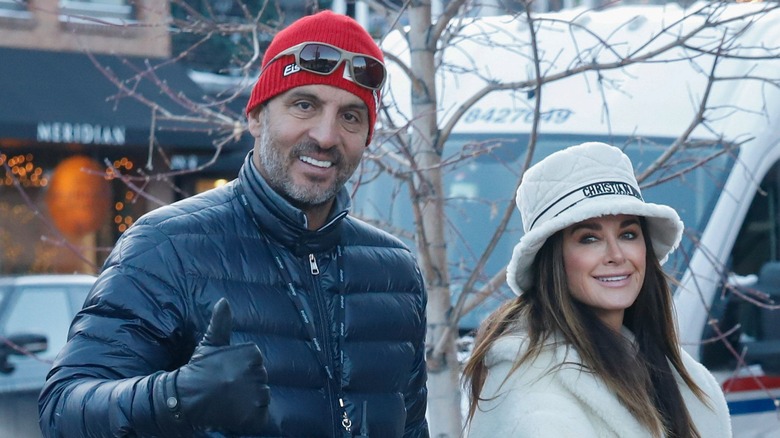 Mauricio Umansky and Kyle Richards in Aspen