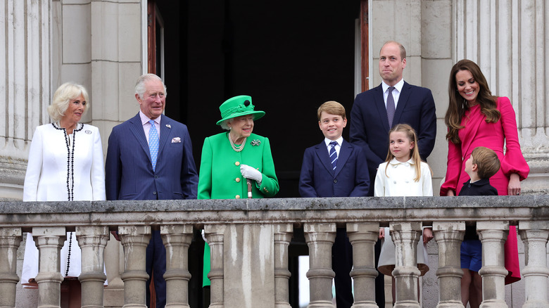 The royal family on the balcony 