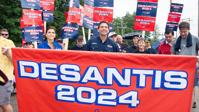 Ron and Casey DeSantis campaigning together