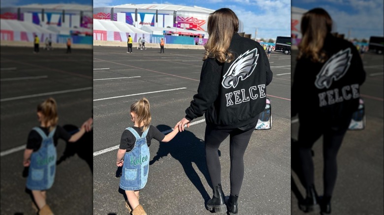 Kylie Kelce holding daughter's hand