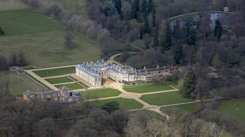  Althorp House from the sky