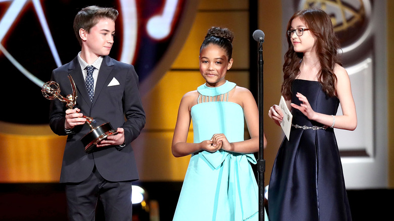 Anna Cathcart presenting at the 2017 Emmys