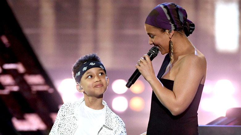 Alicia Keys on stage with her son Egypt in 2019