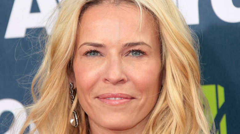 Chelsea Handler posing at a red carpet event