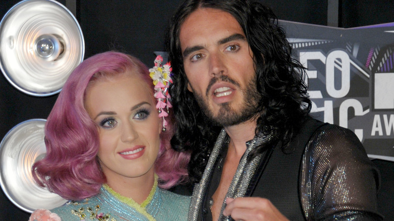 Katy Perry and Russell Brand posing together