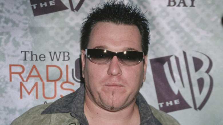 Singer Steve Harwell of Smash Mouth attends the WB Radio Music Awards at the Mandalay Bay Hotel in Las Vegas (1999)