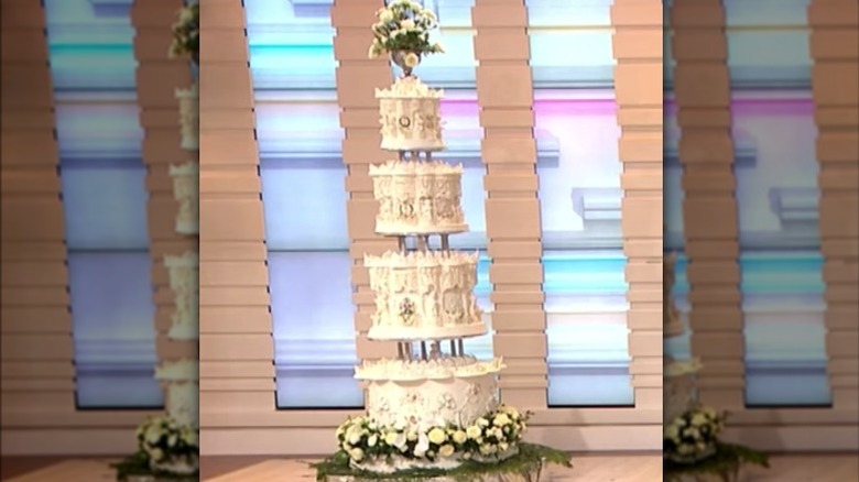 an exact replica of Queen Elizabeth and Prince Philip's wedding cake