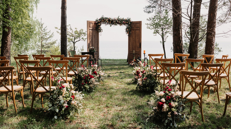 Simple outdoor wedding ceremony