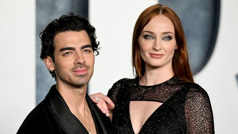 Joe Jonas and Sophie Turner posing