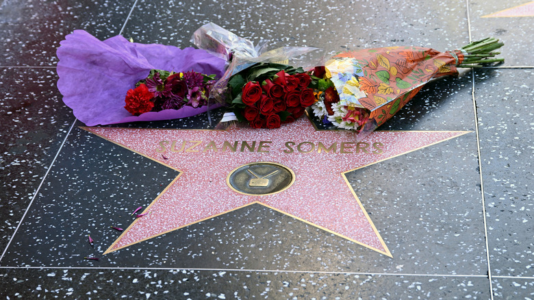 Suzanne Somers star with flowers