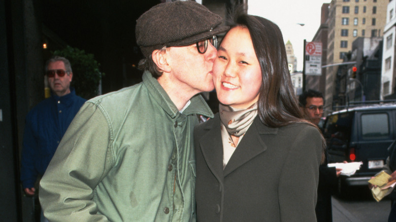 Woody Allen kissing Soon-Yi Previn 