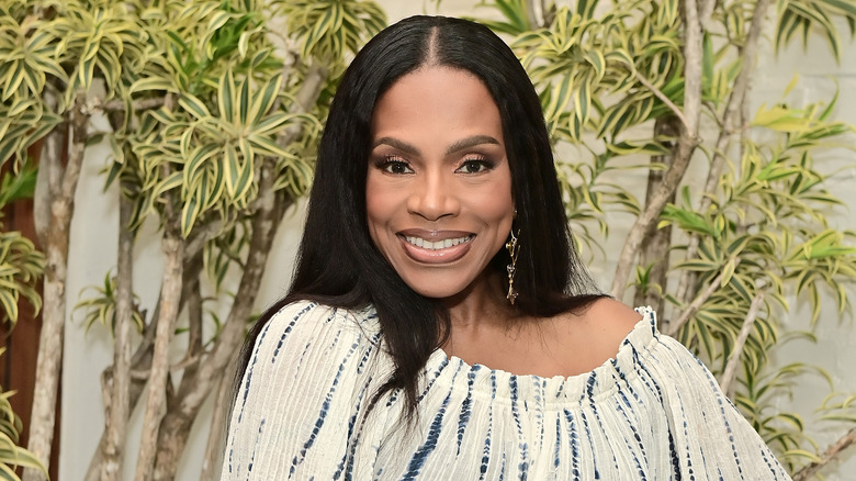 Sheryl Lee Ralph posing on the red carpet