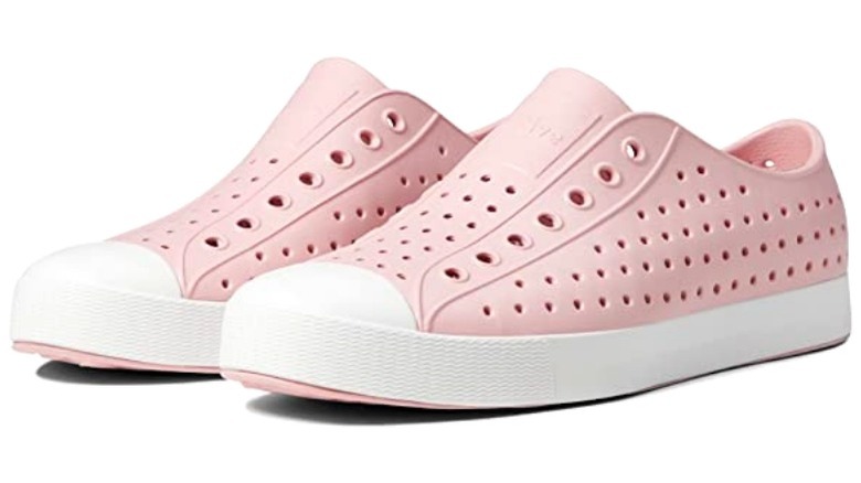 Pink perforated shoes