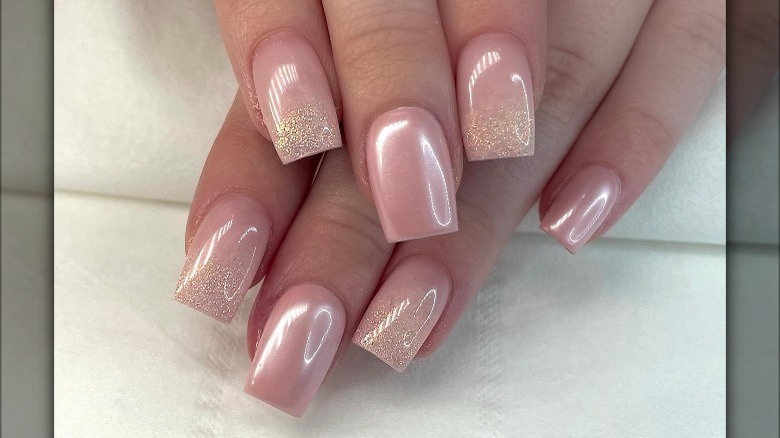 Square-shaped satin slip nail look