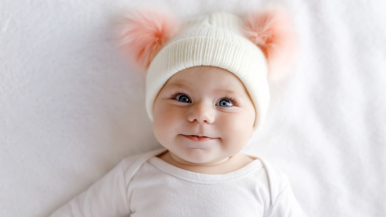 little girl in hat 