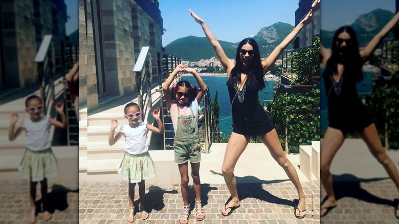 Adriana Lima with daughters 