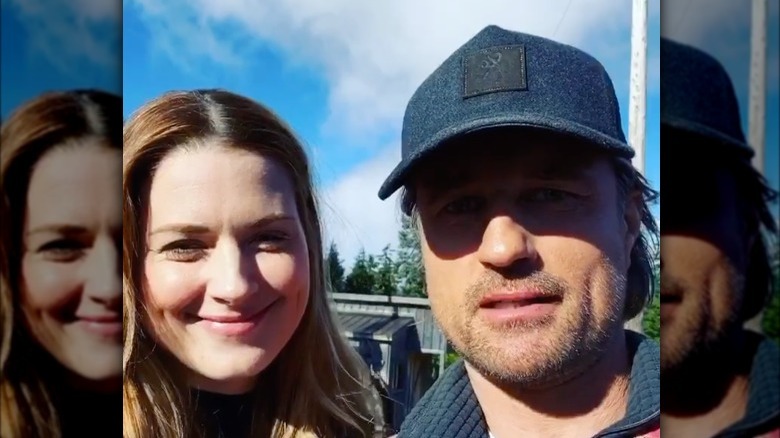 Alexandra Breckenridge and Martin Henderson smiling