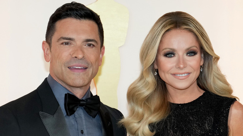 Mark Consuelos and Kelly Ripa at the Oscars