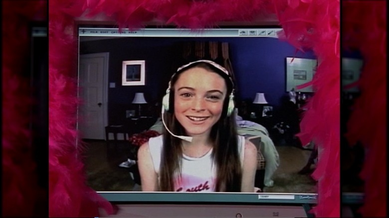 Lindsay Lohan sitting in front of her web camera in Get A Clue