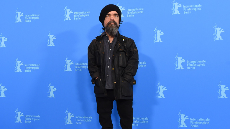 Actor Peter Dinklage posing at an event