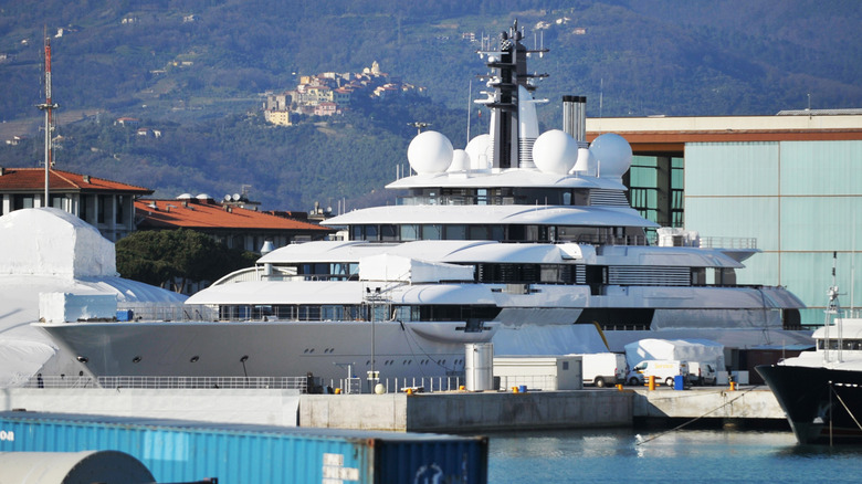 Vladimir Putin's yacht in Italy