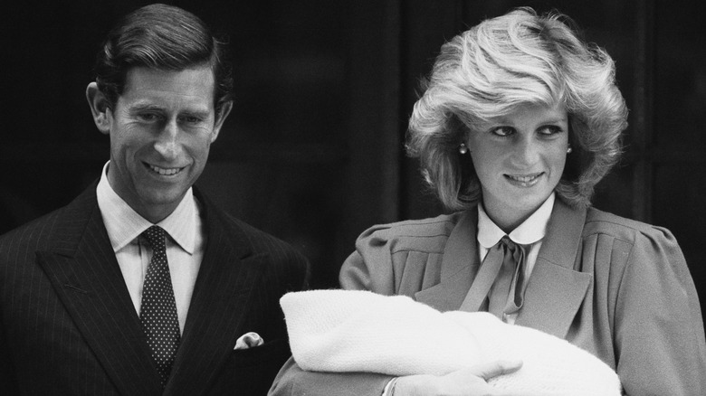 Charles, Diana leaving hospital 