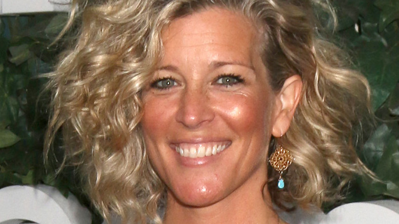 Laura Wright curly hair