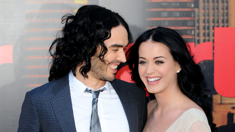 Russell Brand and Katy Perry smiling