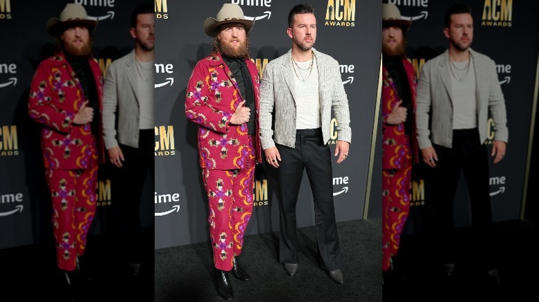 Brothers Osborne posing together on the red carpet