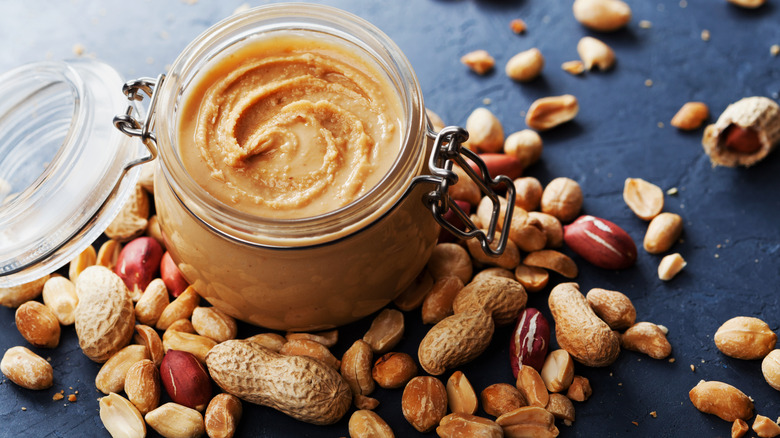 natural peanut butter clasp lid jar