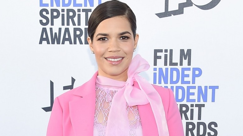 America Ferrera posing at awards show