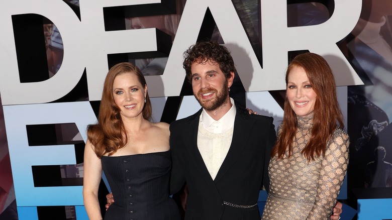 Amy Adams poses with Ben Platt and Julianne Moore at the "Dear Evan Hansen" premiere