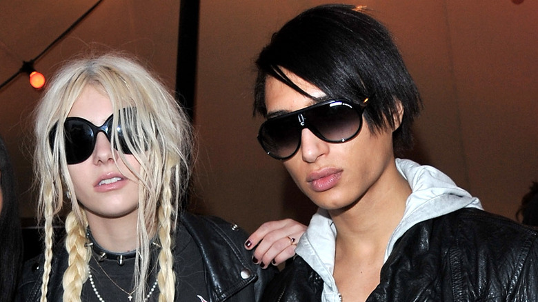 Taylor Momsen and Nat Weller posing together