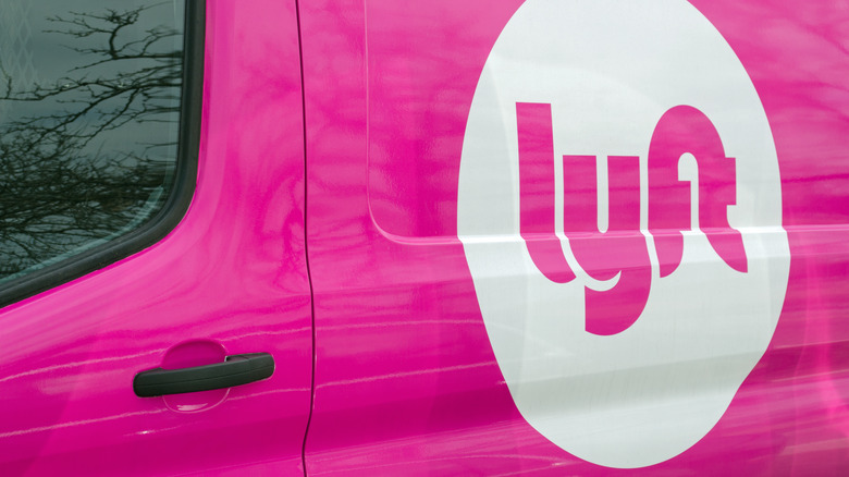 Lyft van