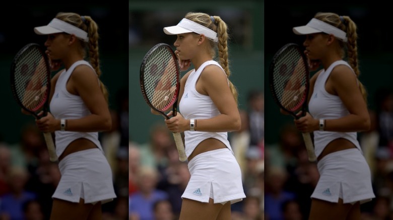 Anna Kournikova at Wimbledon in 2002