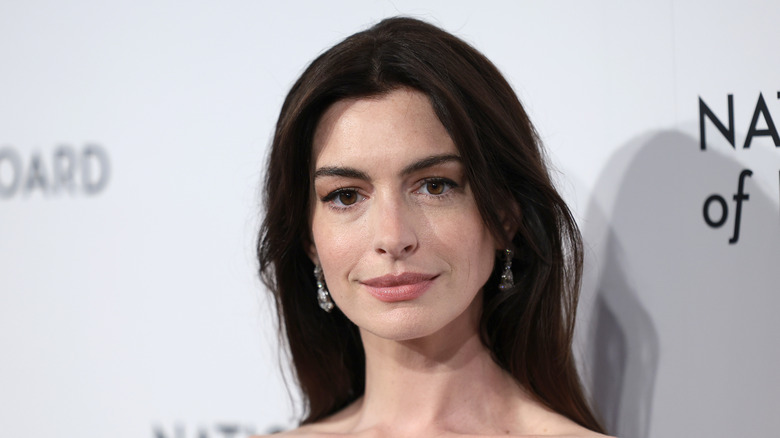 Anne Hathaway close-up