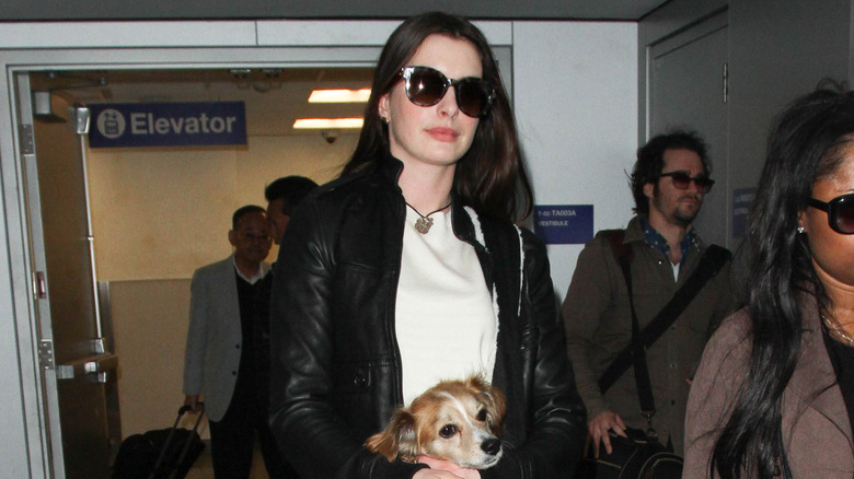 Anne Hathaway at LAX