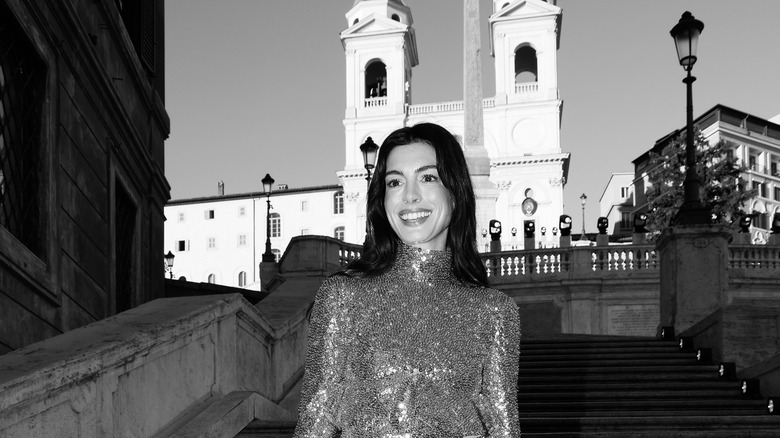 Anne Hathaway in Rome