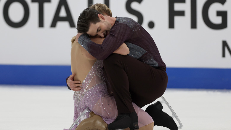 Madison Hubbell And Zachary Donohue Have A Complicated History 1644511544 