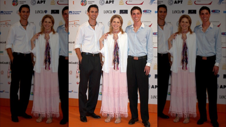 Lindsay Wagner posing with her sons Dorian and Alex