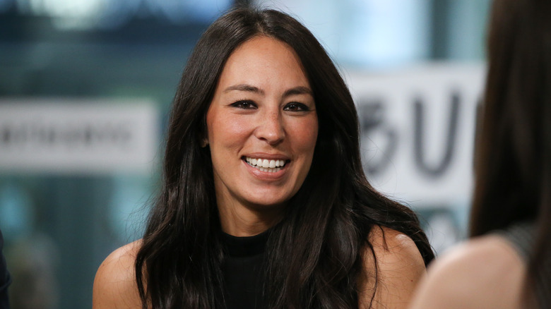 Joanna Gaines smiling 