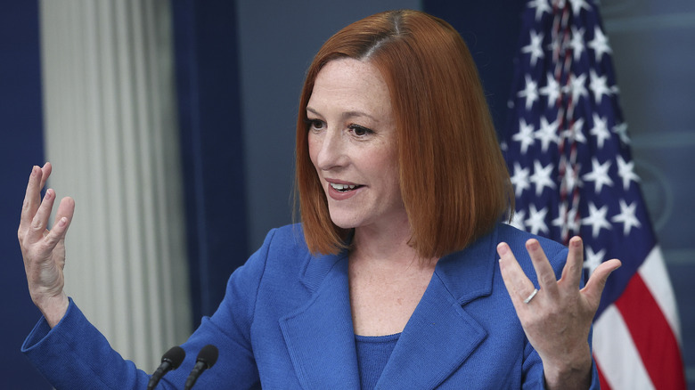 Jen Psaki at podium 