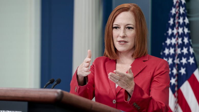 Jen Psaki at podium 