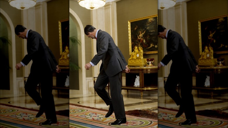 King Felipe tripping over carpet