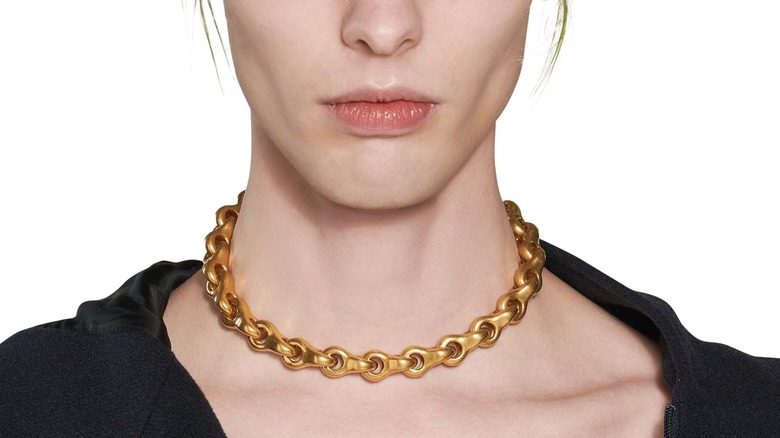 Bold Necklace in Gold