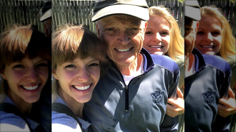 Hannah Neeleman in a selfie with her mom and dad