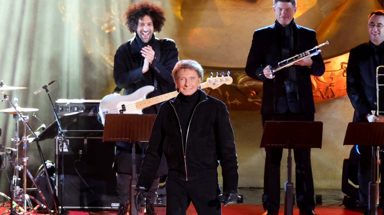 Barry Manilow smiling onstage