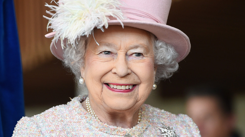 royal Queen Elizabeth II