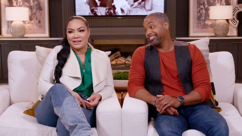 Egypt Sherrod and Mike Jackson sitting together on "Married to Real Estate"