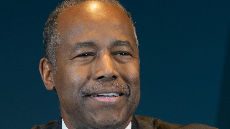 Ben Carson smiling 